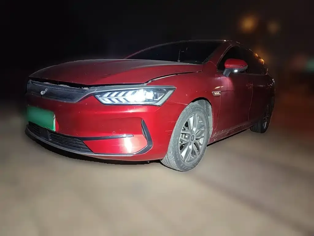 BYD Qin PLUS — фото 1