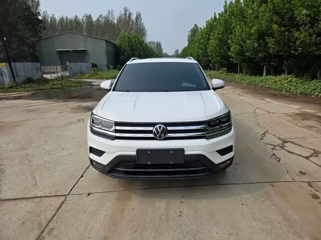 Volkswagen Tharu — фото 6