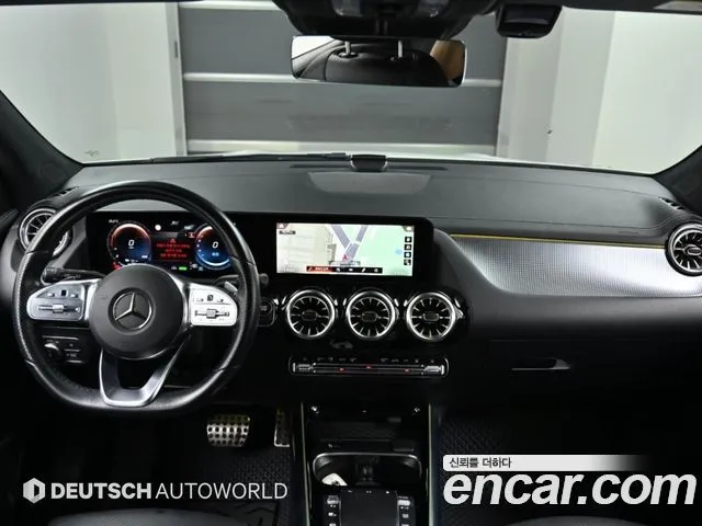 Mercedes-Benz EQA — фото 7