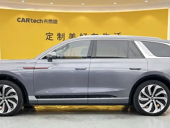 Hongqi E-HS9 — фото 2