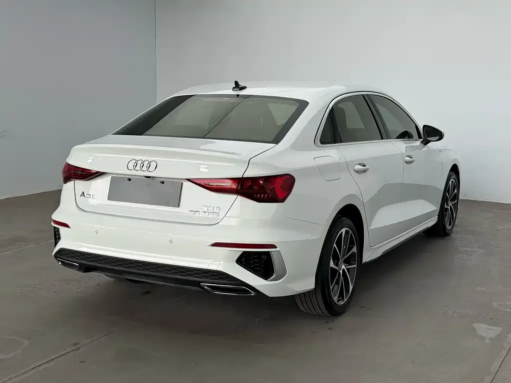 Audi A3 — фото 8