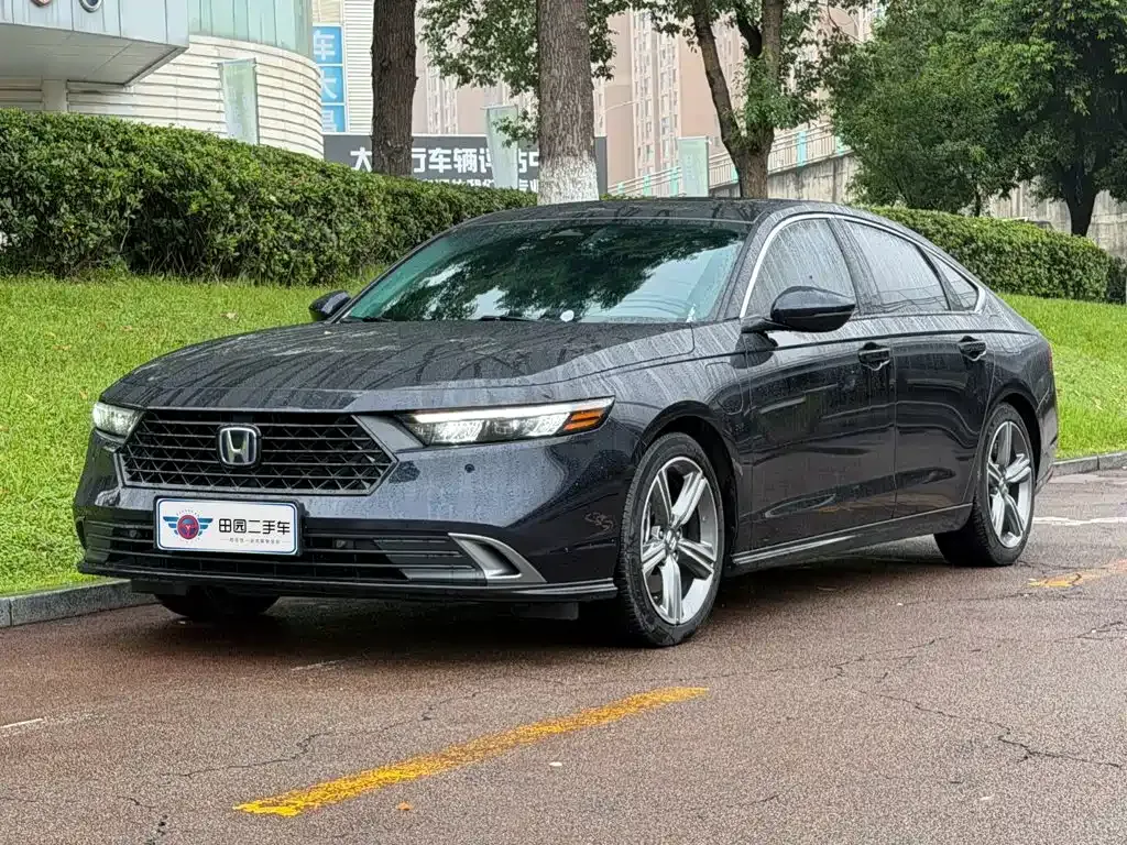 Honda Accord New Energy — фото 1