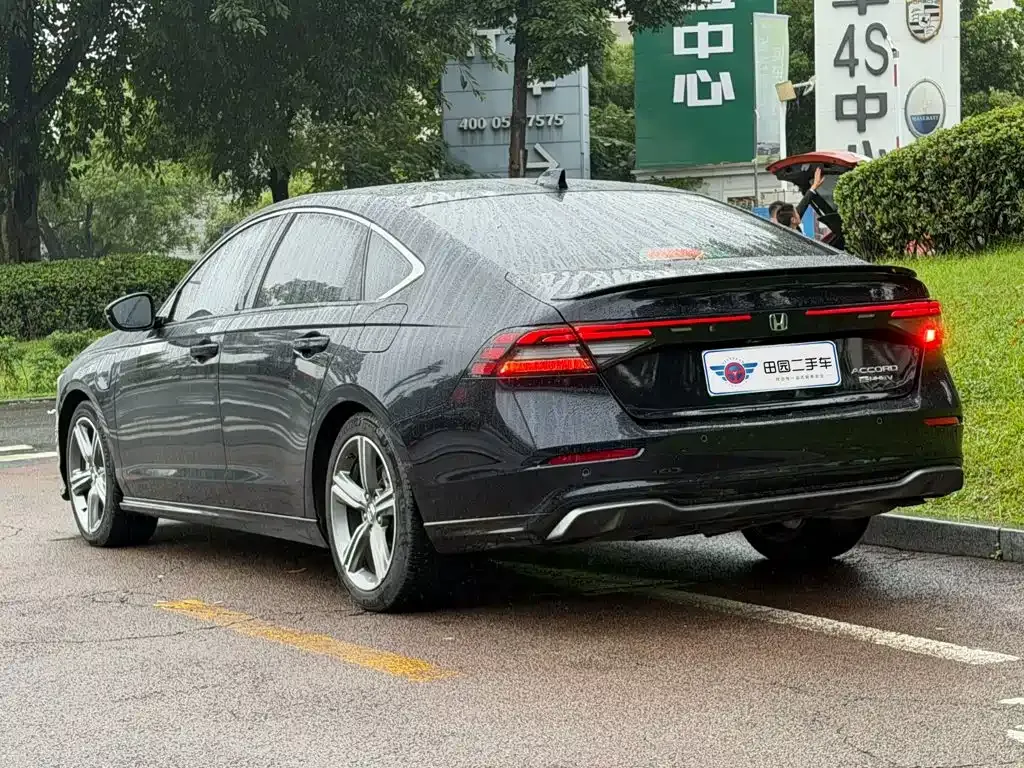 Honda Accord New Energy — фото 8