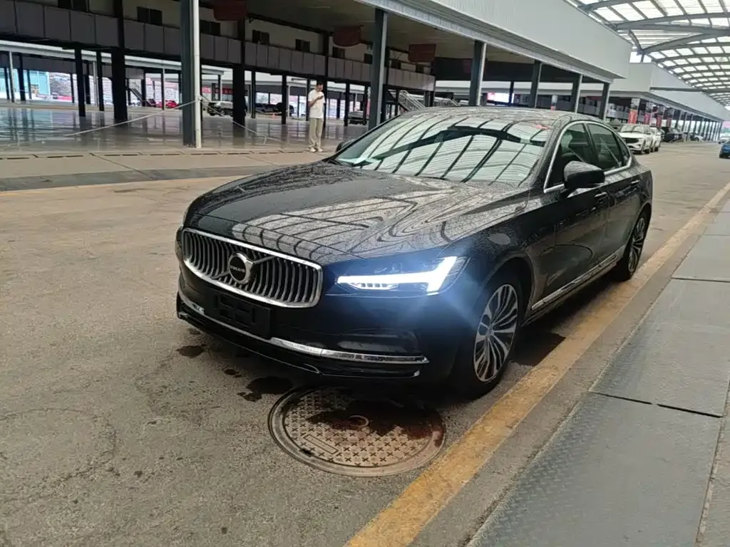 Volvo S90 — фото 6