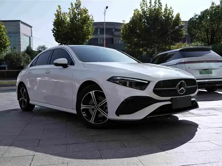 Mercedes-Benz A-Class — фото 7