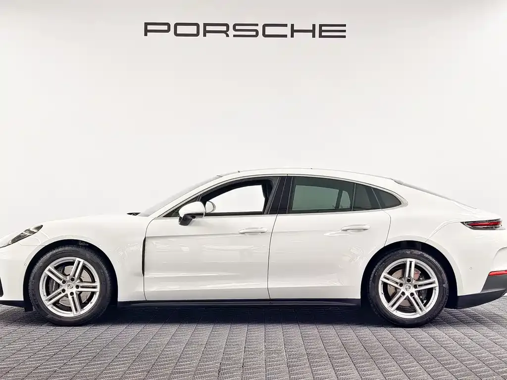 Porsche Panamera — фото 6