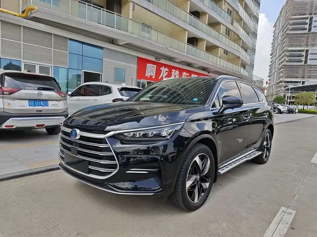BYD Tang New Energy — фото 1