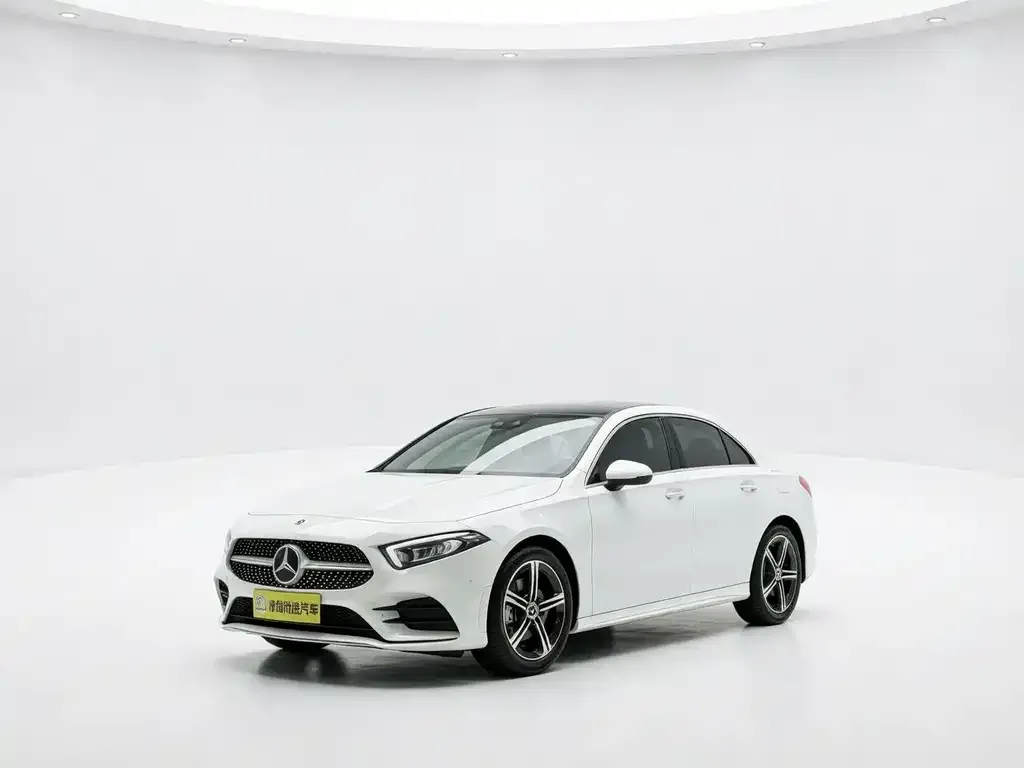Mercedes-Benz A-Class — фото 1