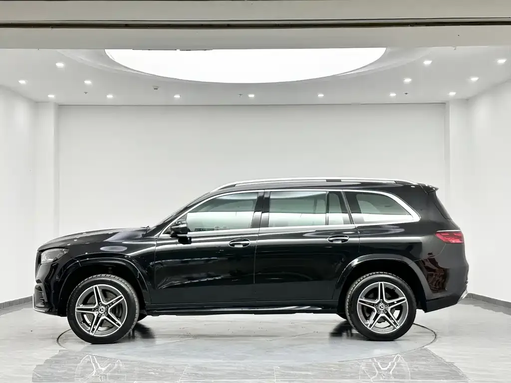 Mercedes-Benz GLS — фото 2