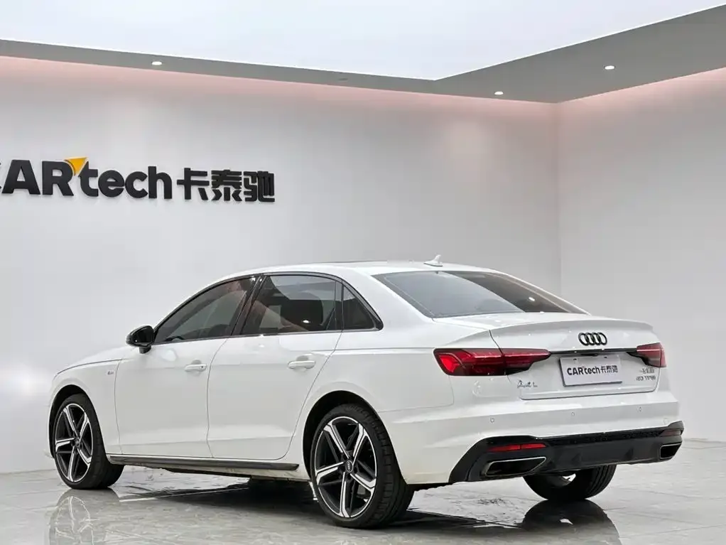 Audi A4L — фото 2