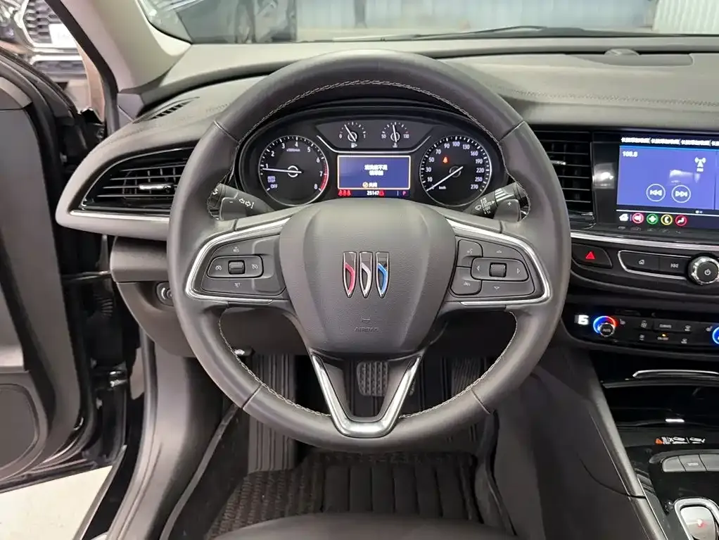 Buick Regal — фото 9