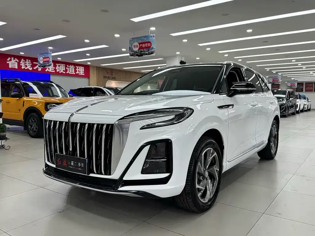 Hongqi HS3 PHEV — фото 1