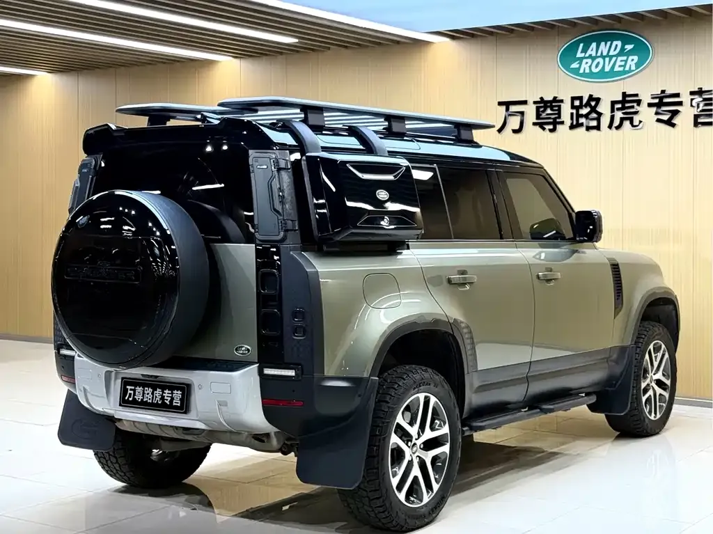 Land Rover Defender — фото 5