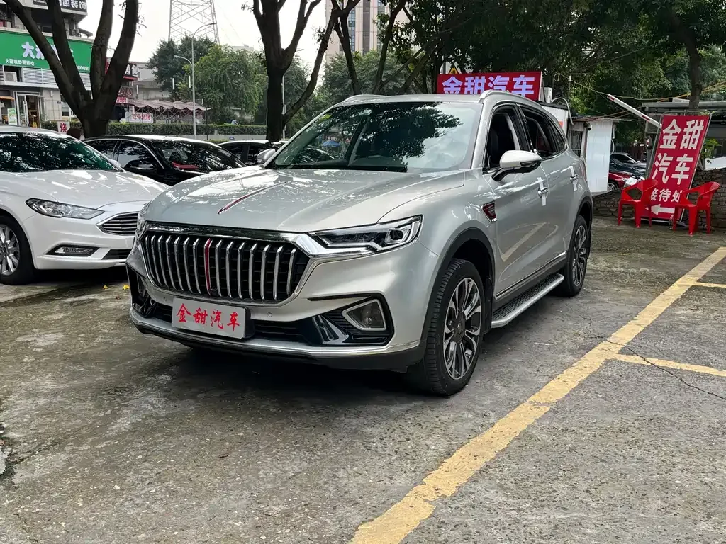 Hongqi HS5 — фото 1