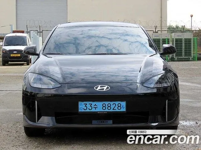Hyundai Ioniq6 — фото 1