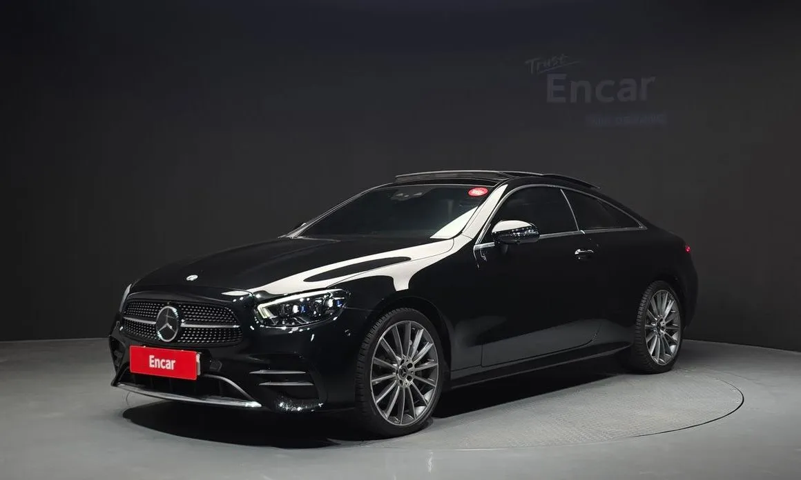 Mercedes-Benz E-Class — фото 1