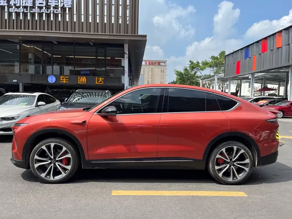 NIO EC7 — фото 10