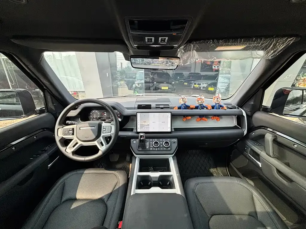 Land Rover Defender — фото 9