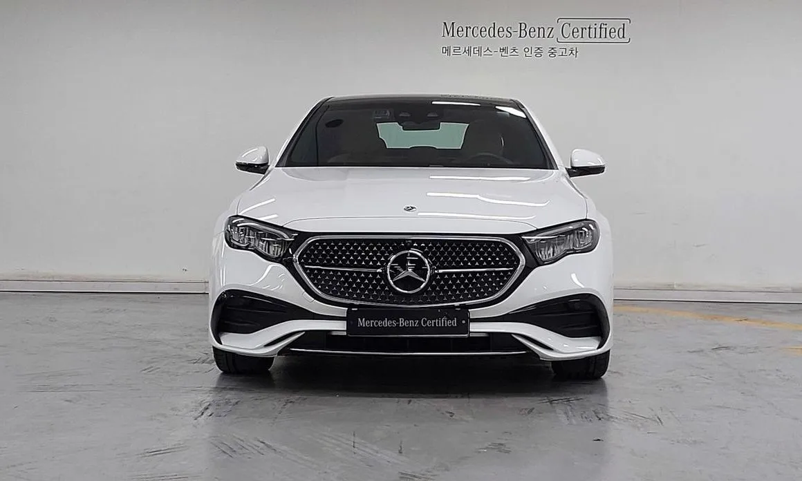 Mercedes-Benz E-Class — фото 10
