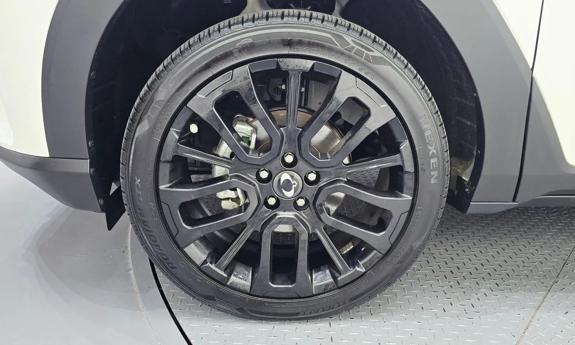 KG Mobility (Ssangyong) Torres — фото 9