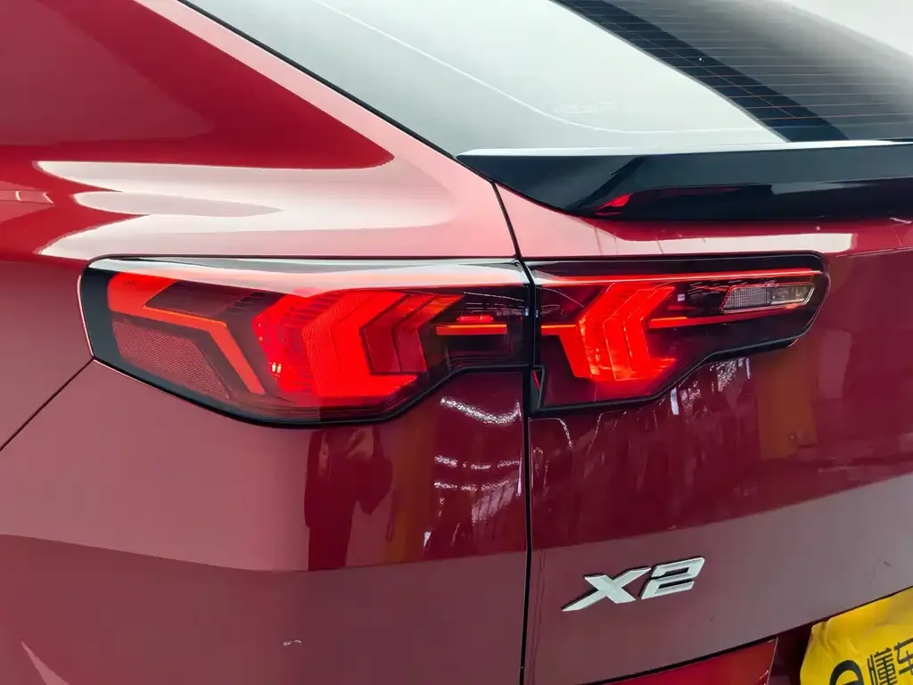 BMW X2 (Import) — фото 5