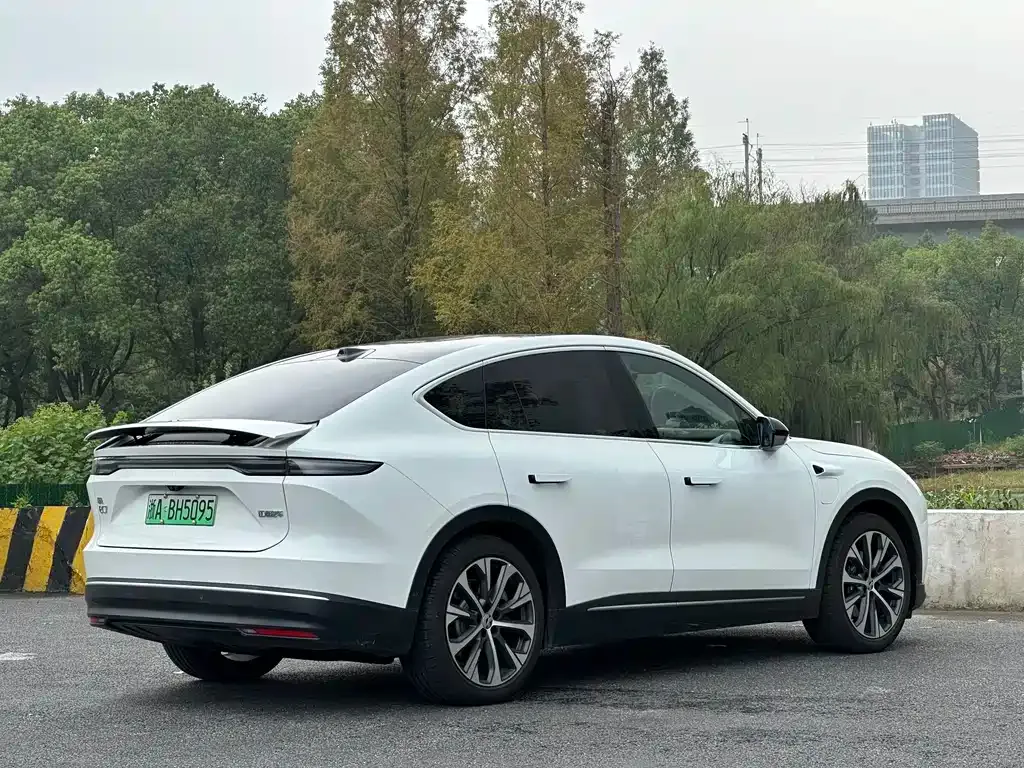 NIO EC7 — фото 10