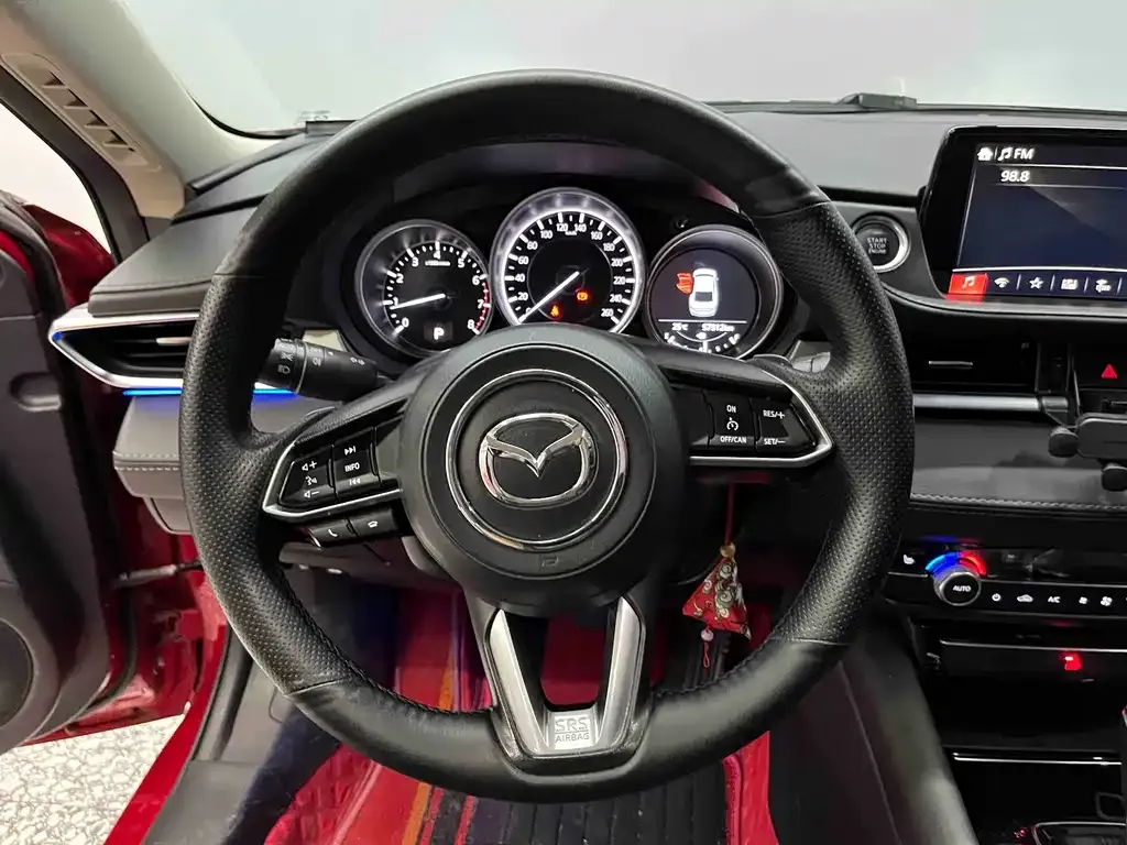 Mazda Atenza — фото 10