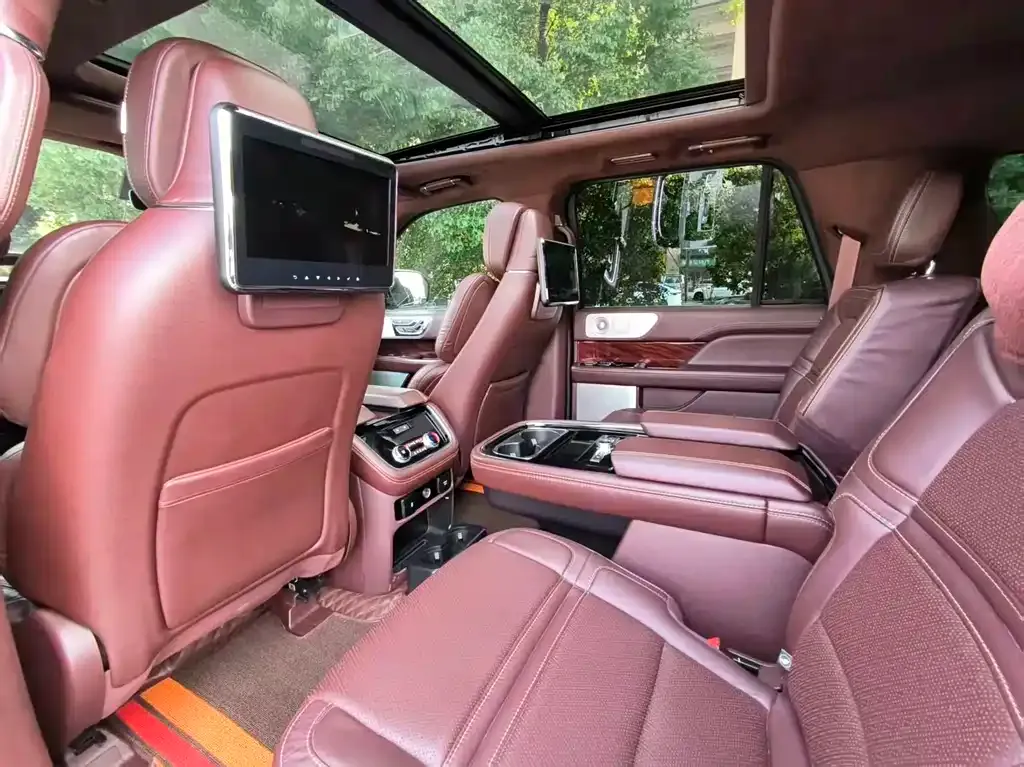 Lincoln Navigator — фото 4