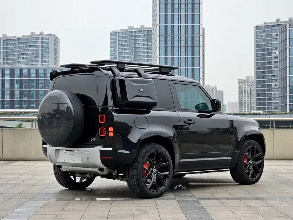 Land Rover Defender — фото 9