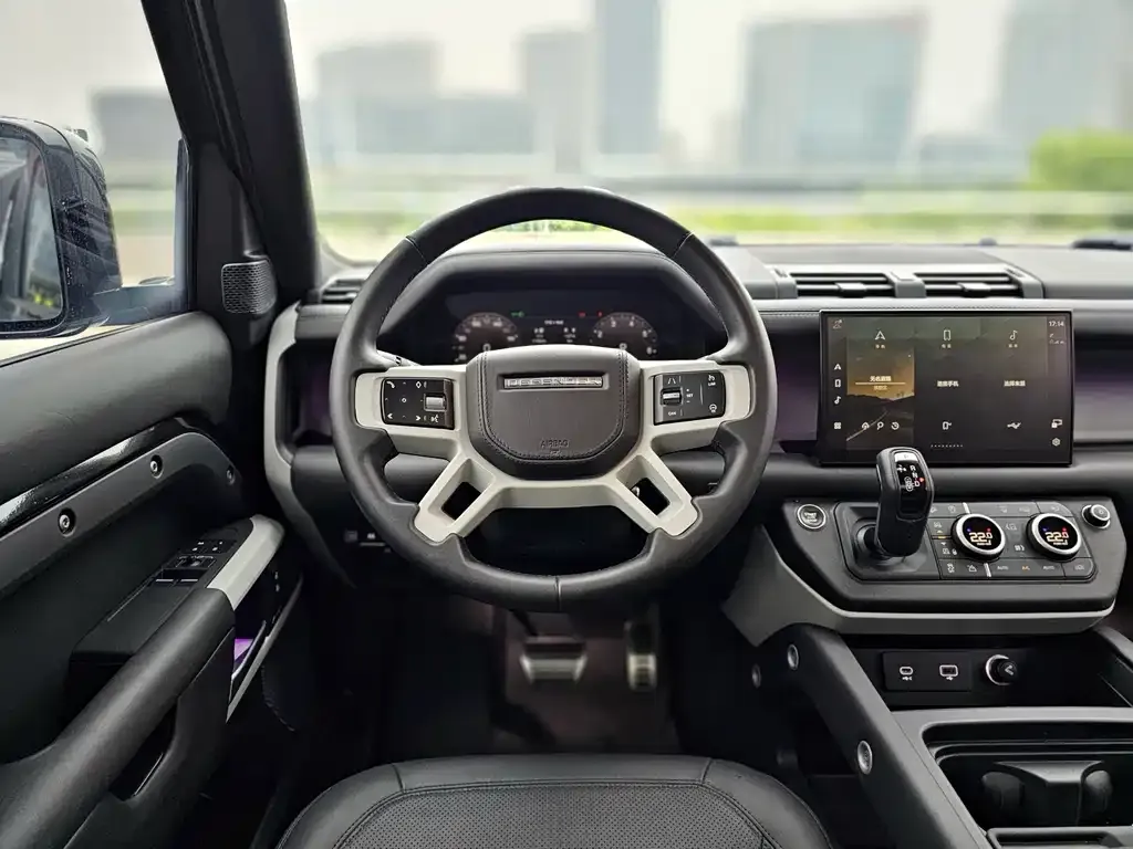 Land Rover Defender — фото 2