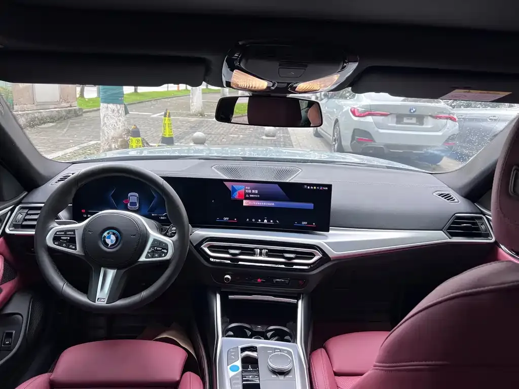 BMW i4 — фото 2