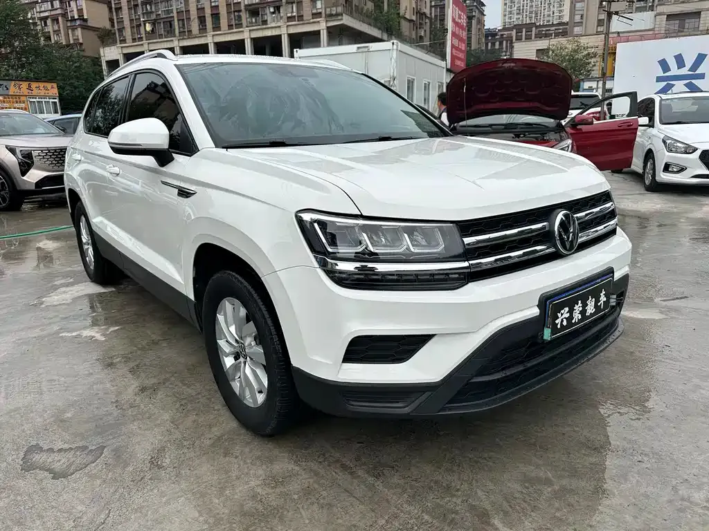 Volkswagen Tharu — фото 2
