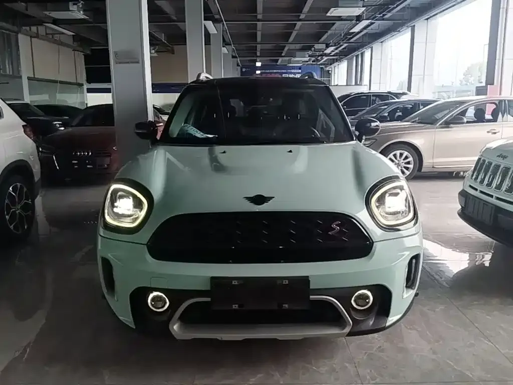 MINI Countryman — фото 10