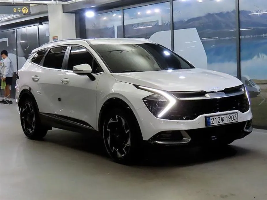 Kia Sportage — фото 1