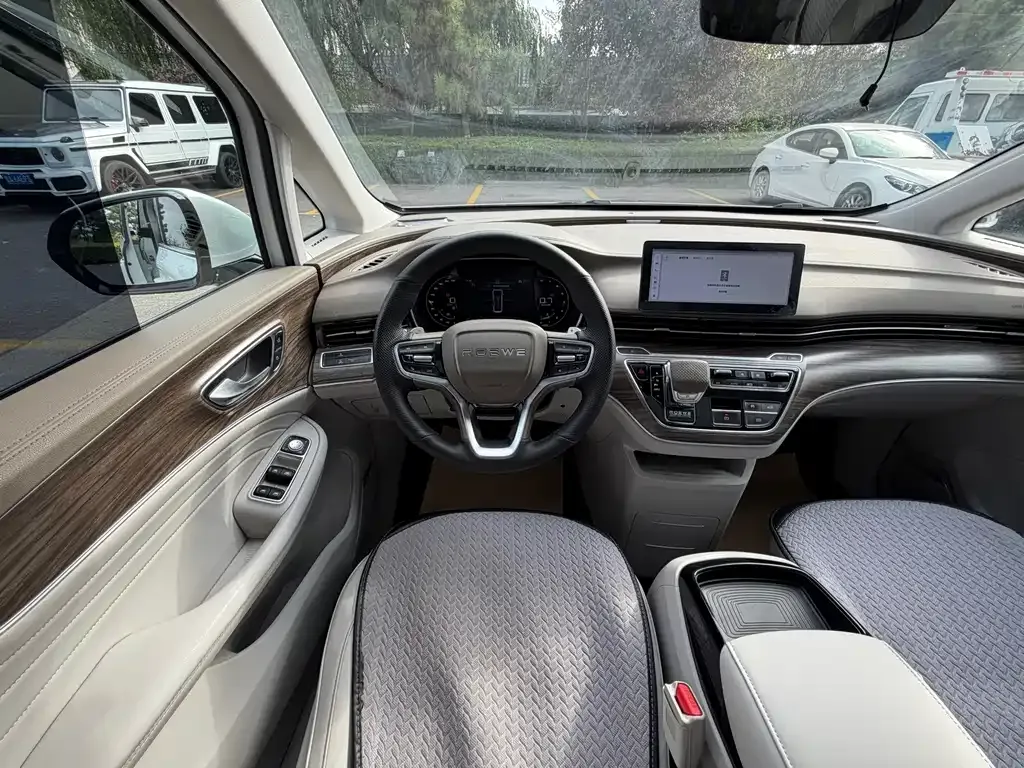 Roewe iMAX8 — фото 5
