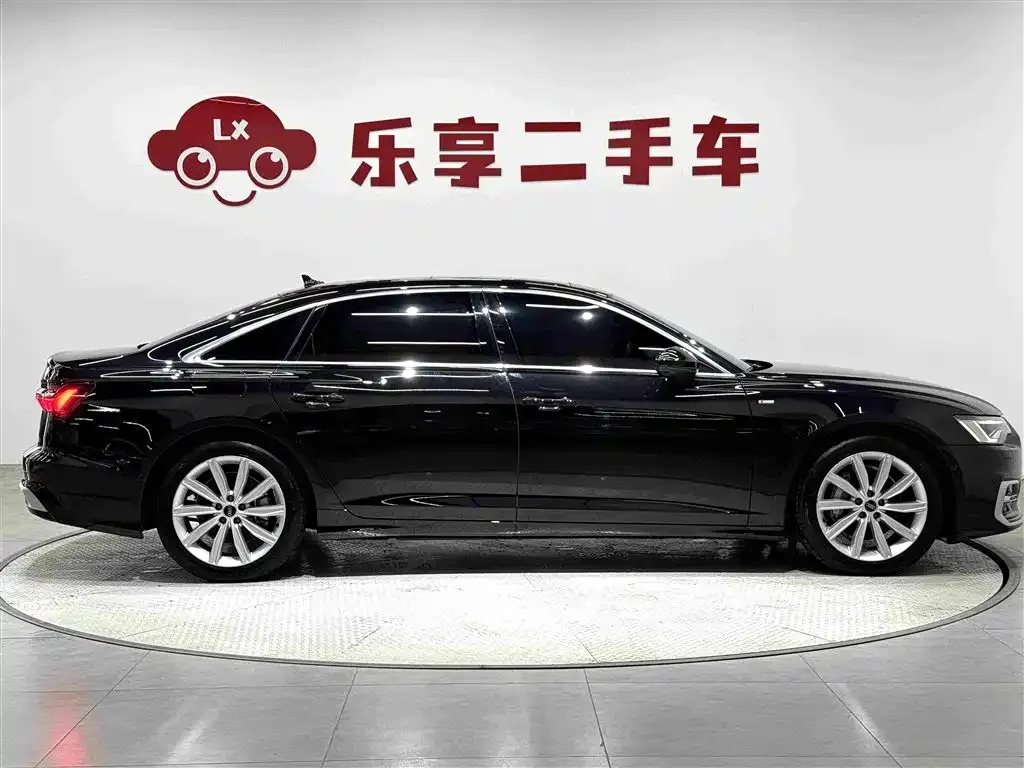 Audi A6L — фото 5