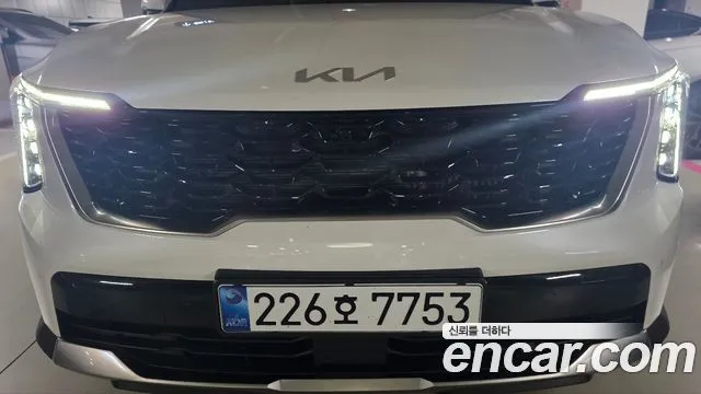 Kia Sorento — фото 3