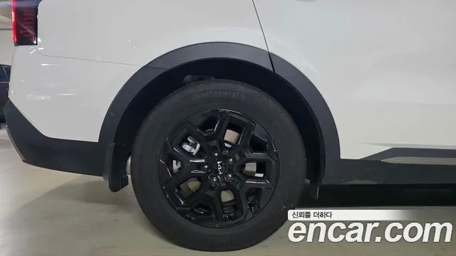 Kia Sorento — фото 9