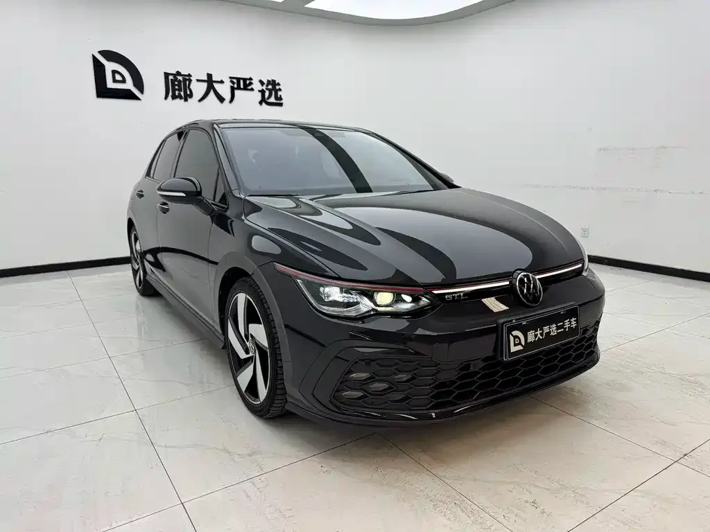 Volkswagen Golf GTI — фото 3