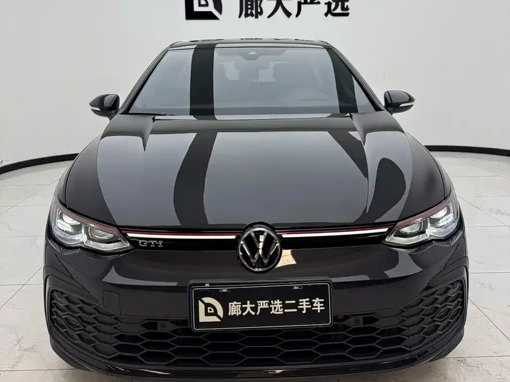 Volkswagen Golf GTI — фото 9