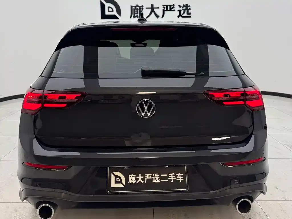 Volkswagen Golf GTI — фото 4