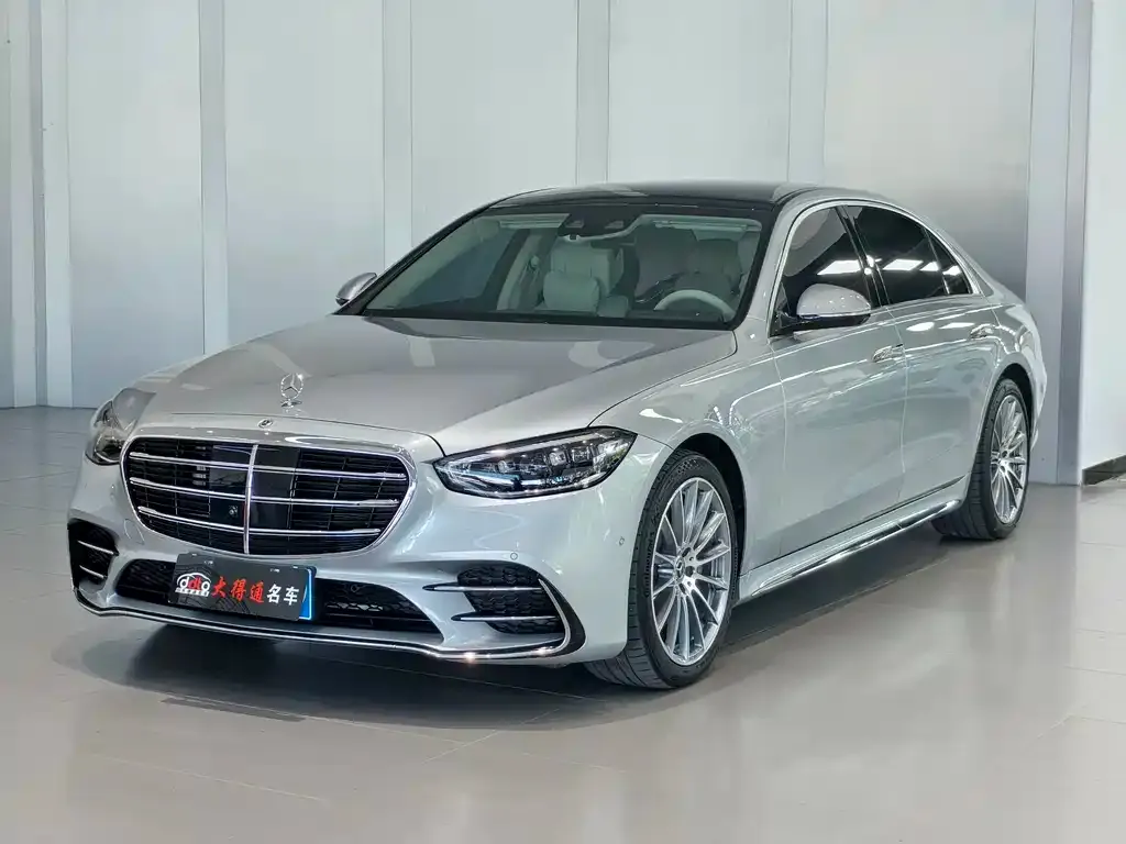 Mercedes-Benz S-Class — фото 1