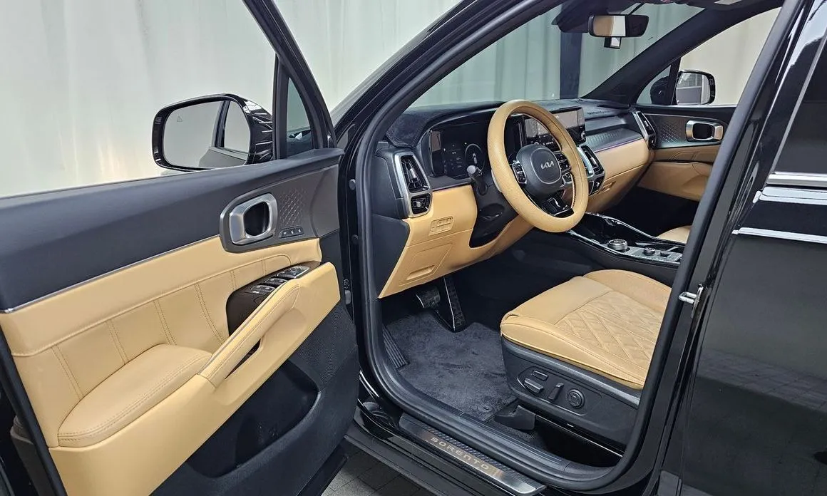 Kia Sorento — фото 6