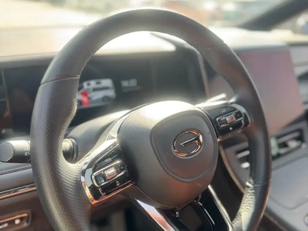 GAC Motor Trumpchi E9 — фото 4