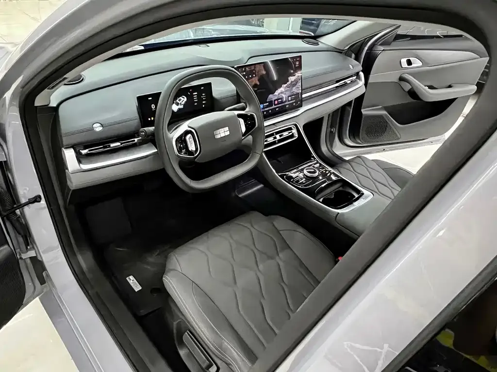 Geely Galaxy A7 EM — фото 2