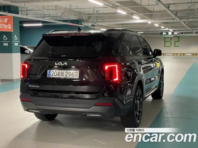 Kia Sorento — фото 5