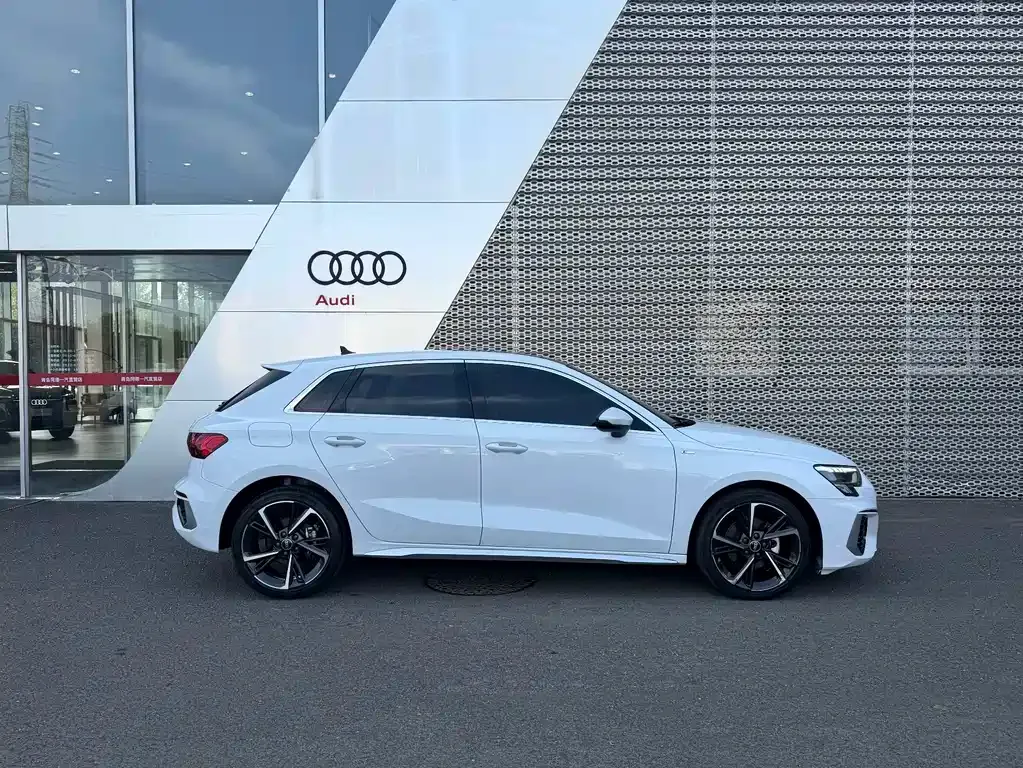 Audi A3 — фото 6
