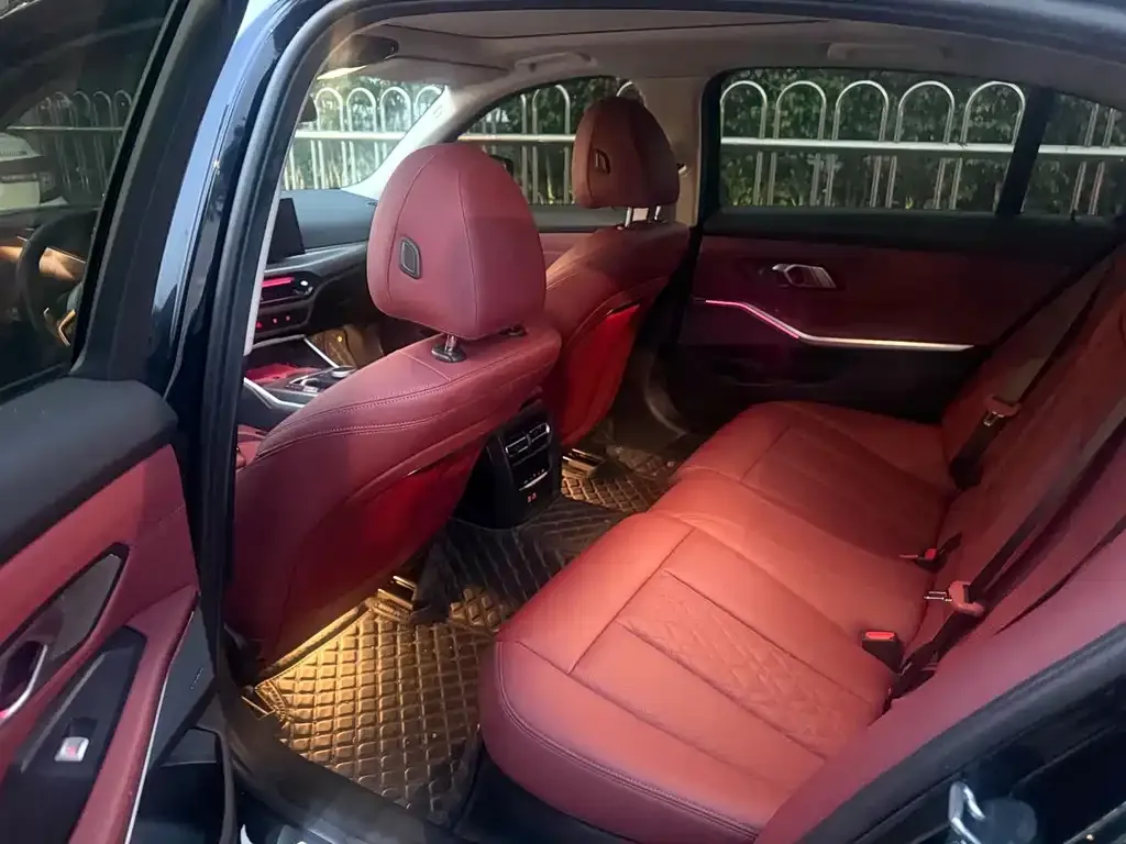 BMW 3 Series — фото 10