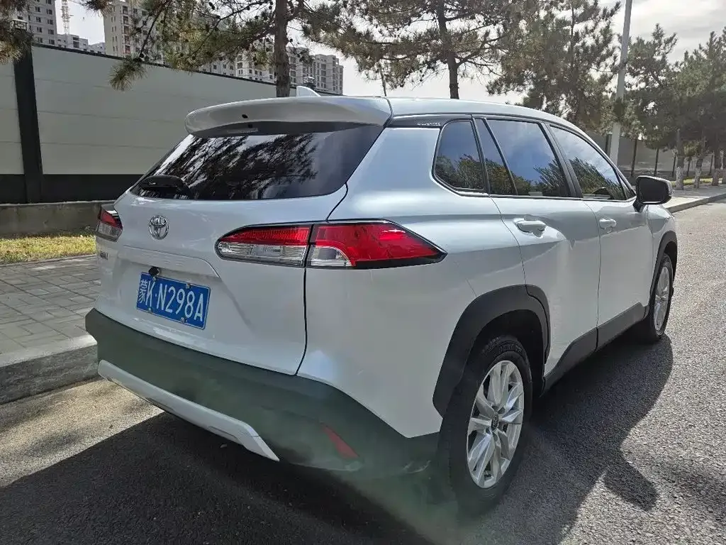 Toyota Corolla Cross — фото 3
