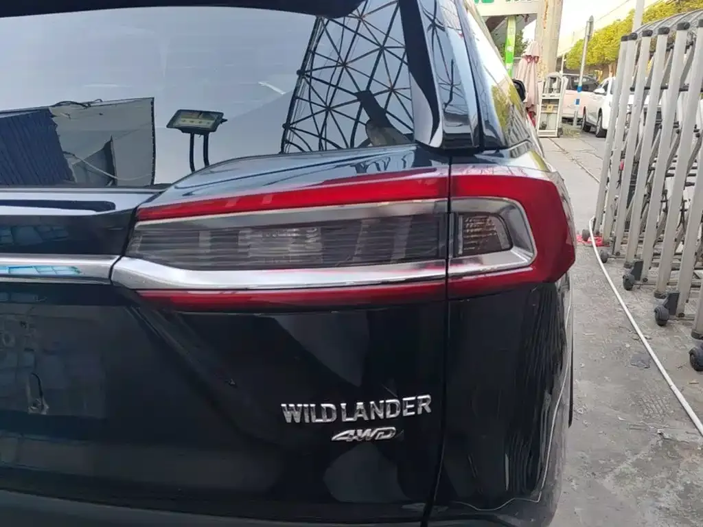 Toyota Wildlander — фото 6